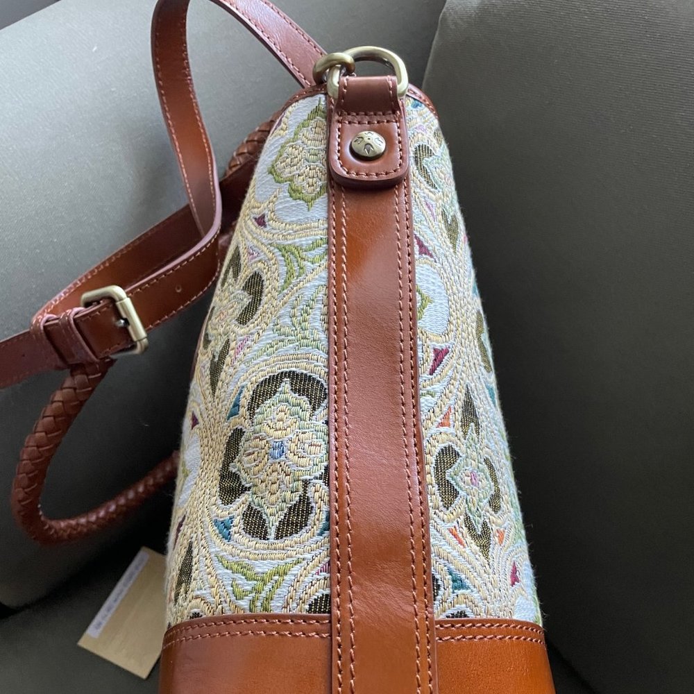 PATRICIA NASH Lesina LEATHER and Tapestry Tote - Picture 14 of 16